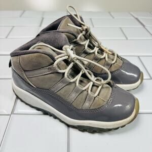 Nike Air Jordan 11 Retro Gray Toddler Size 10 Athletic Shoes Sneakers 378040-005